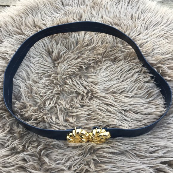 Paquette vintage buckle on black Talbots belt 42" - Picture 4 of 7